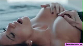 Jaclyn Taylor nisam očekivao da imam seks sa Liv Divlji i orgazam