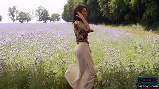 Сексуально адскиськод гольык кылиськоно но венгер луонтэм модель грудастый милф