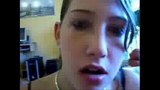 ���තා ලස්සන දැරියක් swollows