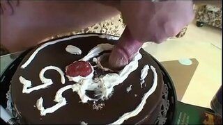 Air tighinn gu ìre duine a tha ag iarraidh murt deugaire Vol. 17